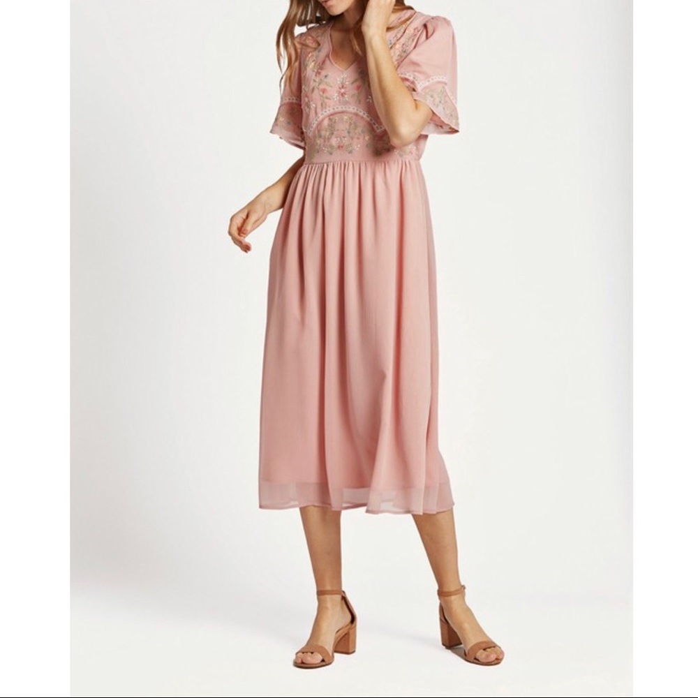NWT Light Pink Fall Formal Floral Flowy Midi Dress